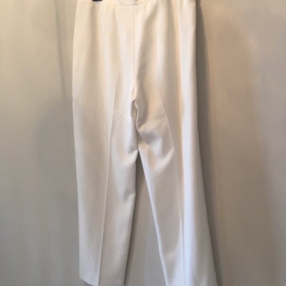 Women’s Classic Pant - Picture 11 of 12